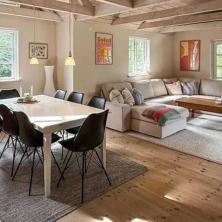 Hébergement de vacances 3 Bedroom Amazing In Vaeggerlose Bøtø By